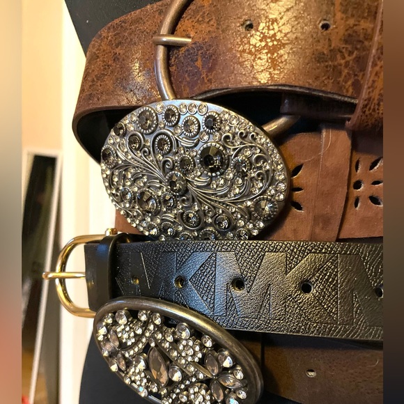 Michael Kors +3 other belts - Picture 8 of 10